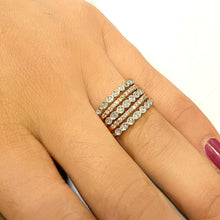 14K White Gold 1/6 Ct.Tw.Diamond Stackable Band