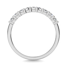 Diamond 1/4 ct tw Round Cut One Row Ring in 14K White Gold