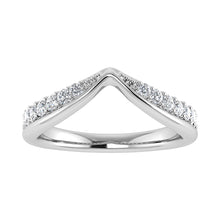 14K White Gold 1/10 Ct.Tw. Diamond Chevron Band