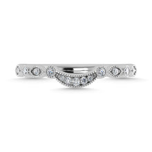 Diamond 1/10 Ct.Tw. Chevron Band in 14K White Gold